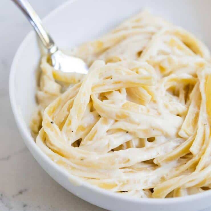 can you use half and half instead of heavy cream for alfredo sauce