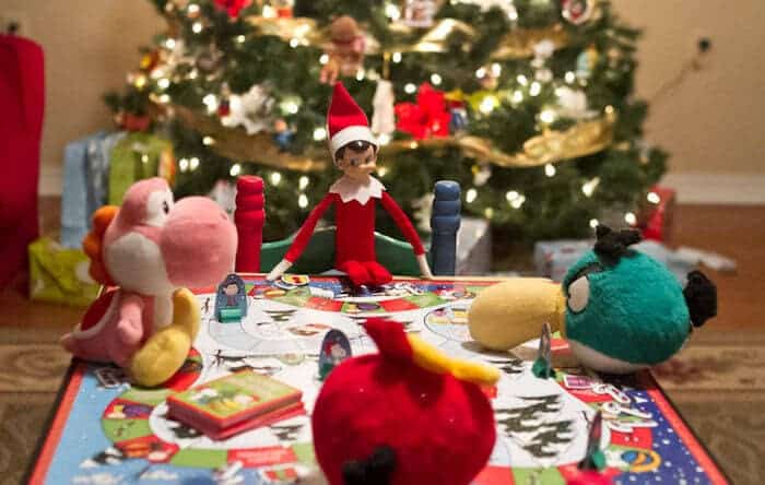 DIY Christmas Decor: 15 Funny Elf on the Shelf Ideas