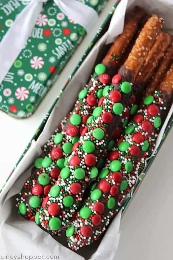 Party Food Ideas: 15 Festive and Tasty Finger Food Christmas Desserts