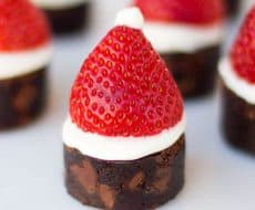 25 Festive Finger Food Holiday Desserts - these Christmas desserts are not only delicious, but they are festive, fun, and the perfect bite-size treat!