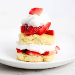 strawberry shortcake biscuits