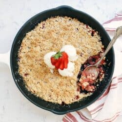 strawberry rhubarb crisp