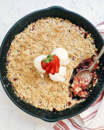 strawberry rhubarb crisp