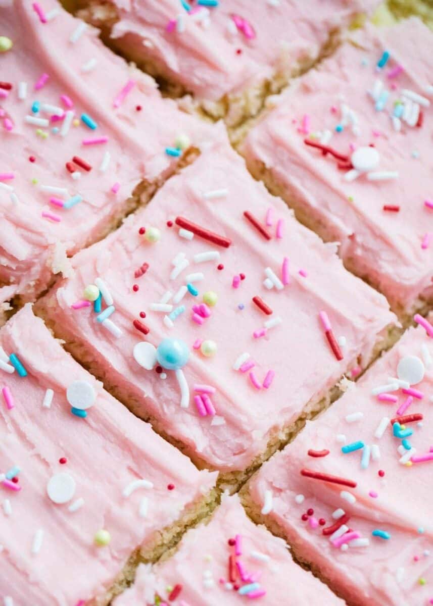 EASY Sugar Cookie Bars w/ Buttercream Frosting I Heart Naptime
