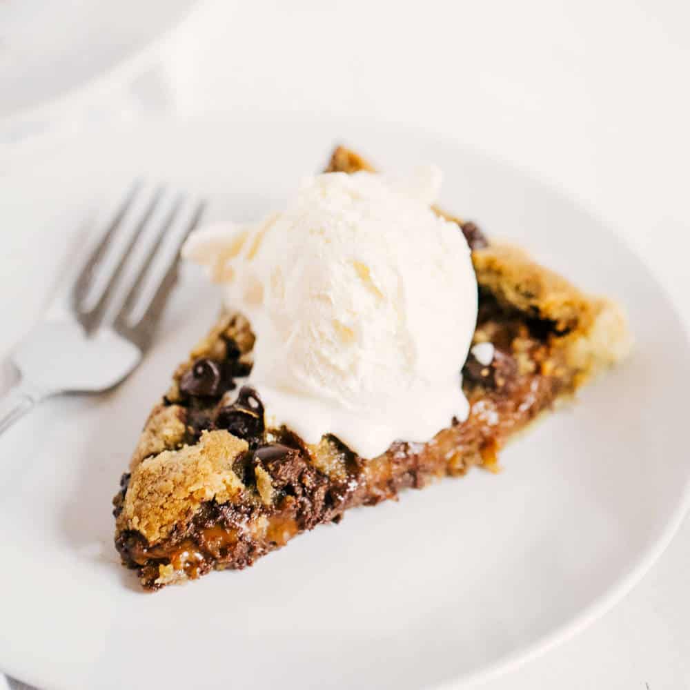 Chocolate chip cookie pie.