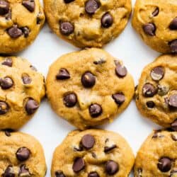 pumpkin chocolate chip cookies