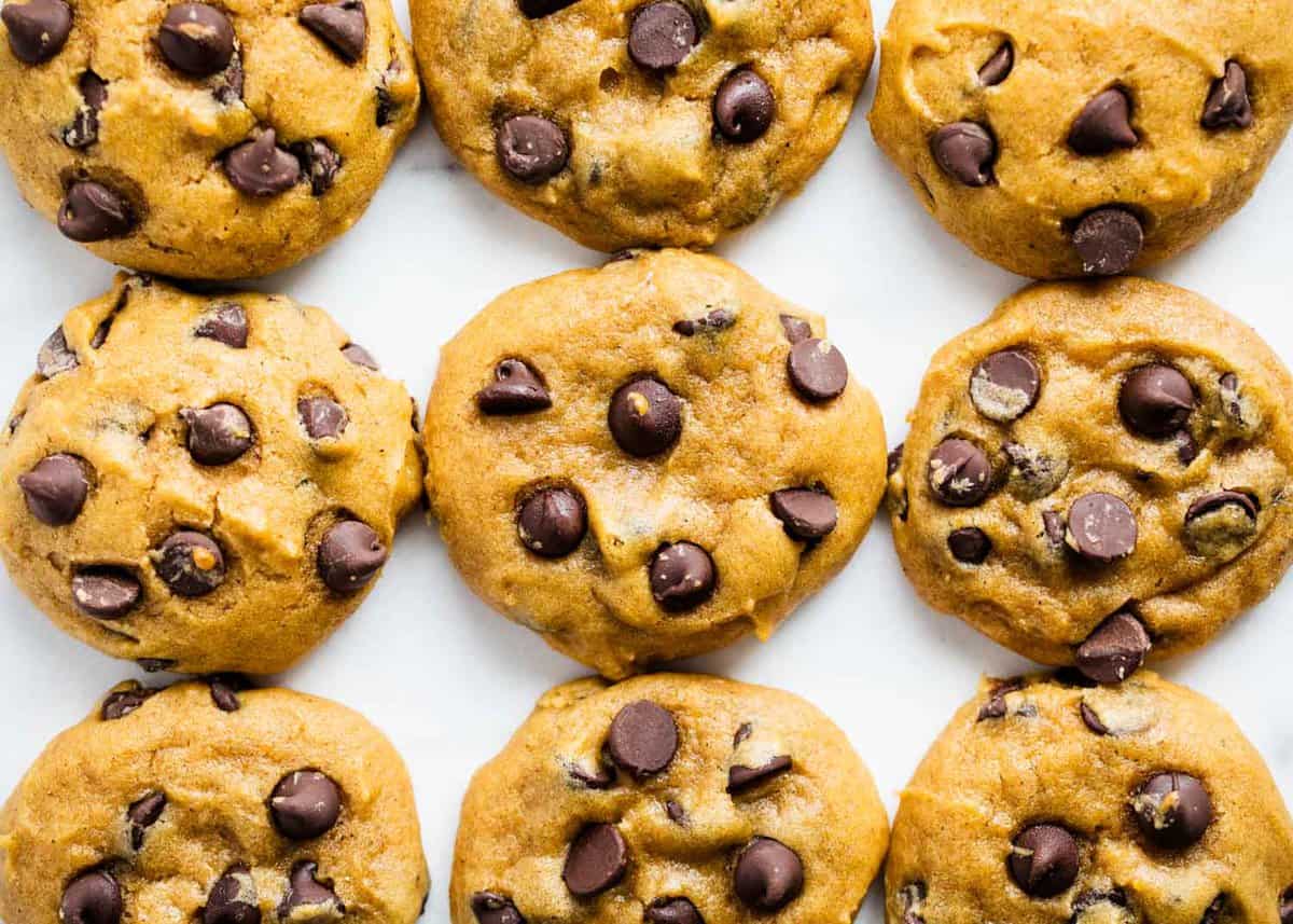 World s BEST Pumpkin Chocolate Chip Cookies I Heart Naptime world-s-best-pumpkin-chocolate-chip-cookies-i-heart-naptime
