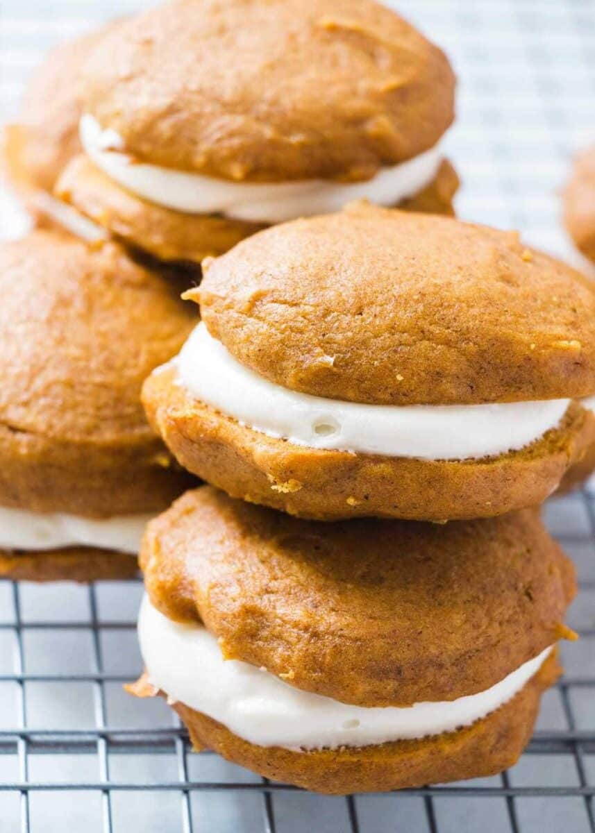 Pumpkin Whoopie Pies W Maple Frosting I Heart Naptime