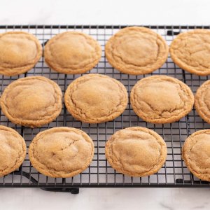 chewy molasses cookies