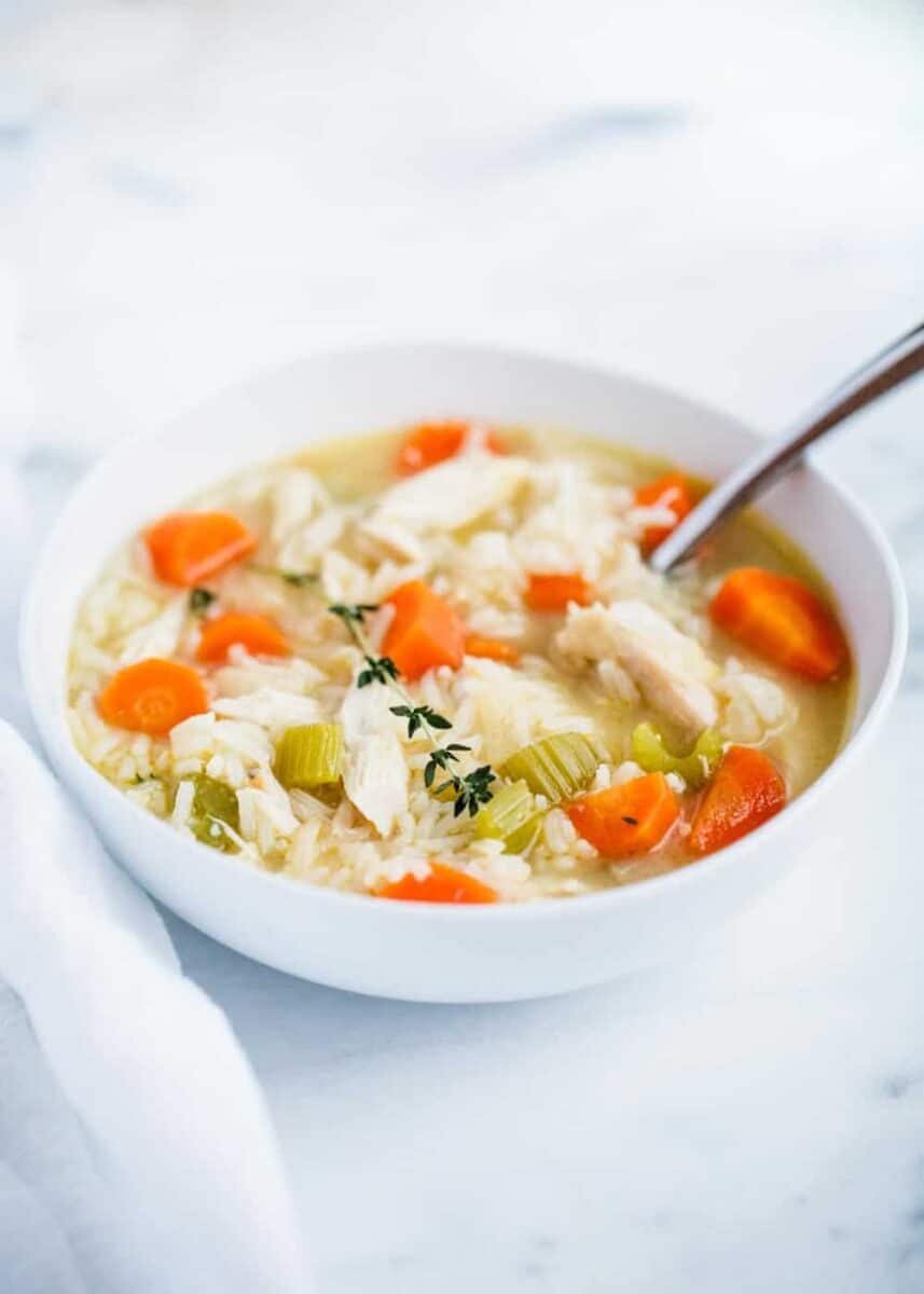 bowl of chicken and rice soup 