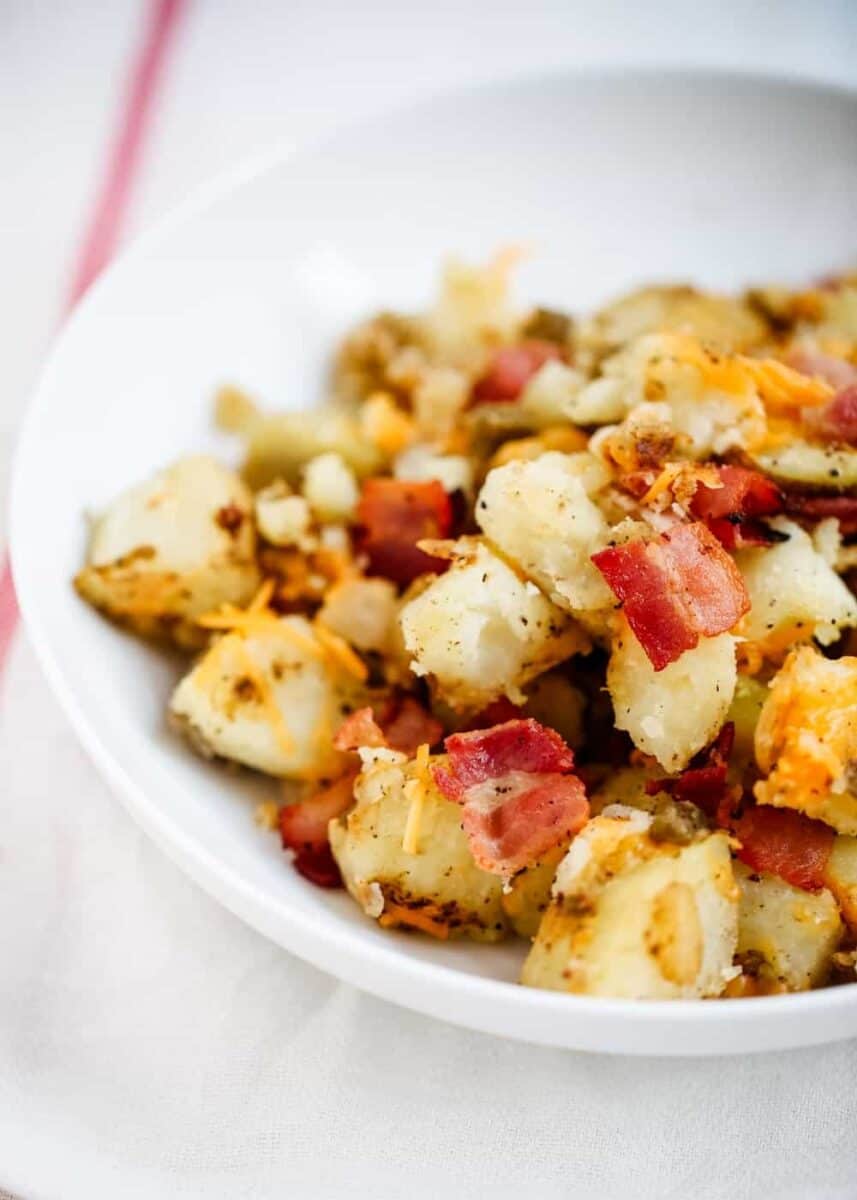 EASY Skillet Breakfast Potatoes I Heart Naptime