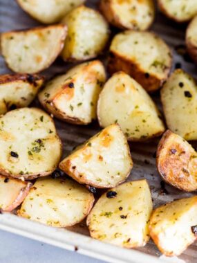 oven roasted red potatoes in pan