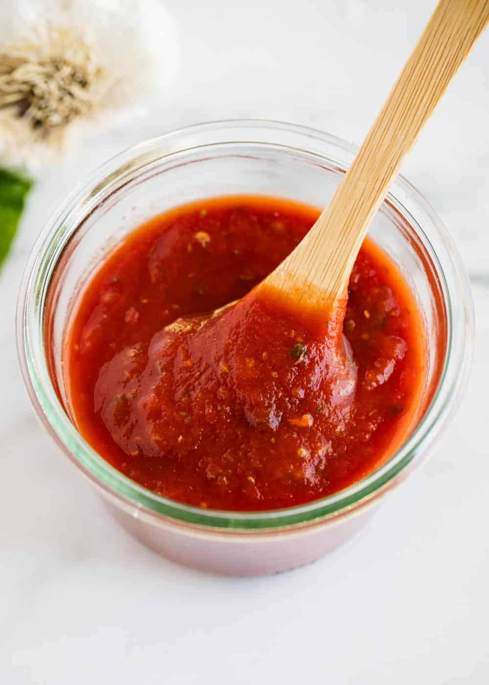 Easy 3-Minute, Sugar-Free Pizza Sauce (paleo, keto, Whole30)