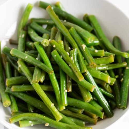 EASY Green Beans (Sautéed or Roasted) - I Heart Naptime