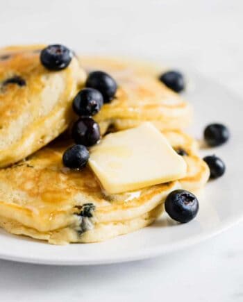 blueberry buttermilk pancakes