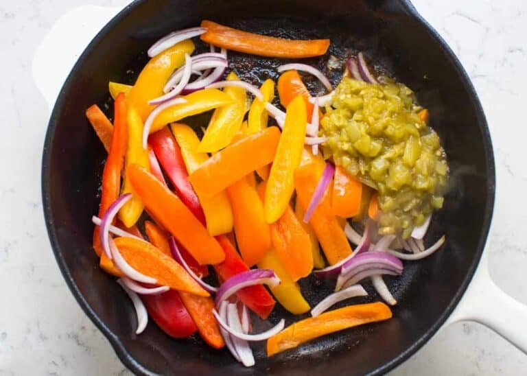 EASY Fajita Salad Recipe (20 minutes!) I Heart Naptime