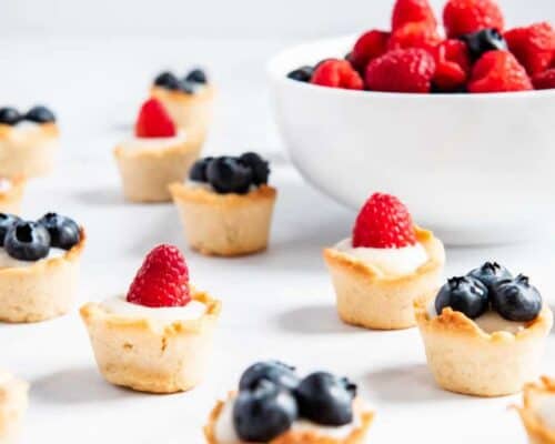 Mini Fruit Tarts With Vanilla Custard I Heart Naptime Mini Fruit Tarts With Vanilla Custard I Heart Naptime