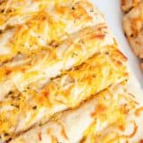 cheesy garlic bread slices
