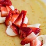 cream cheese crepe filling with strawberries
