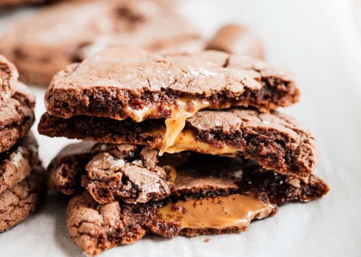 chocolate rolo cookies with caramel oozing out 