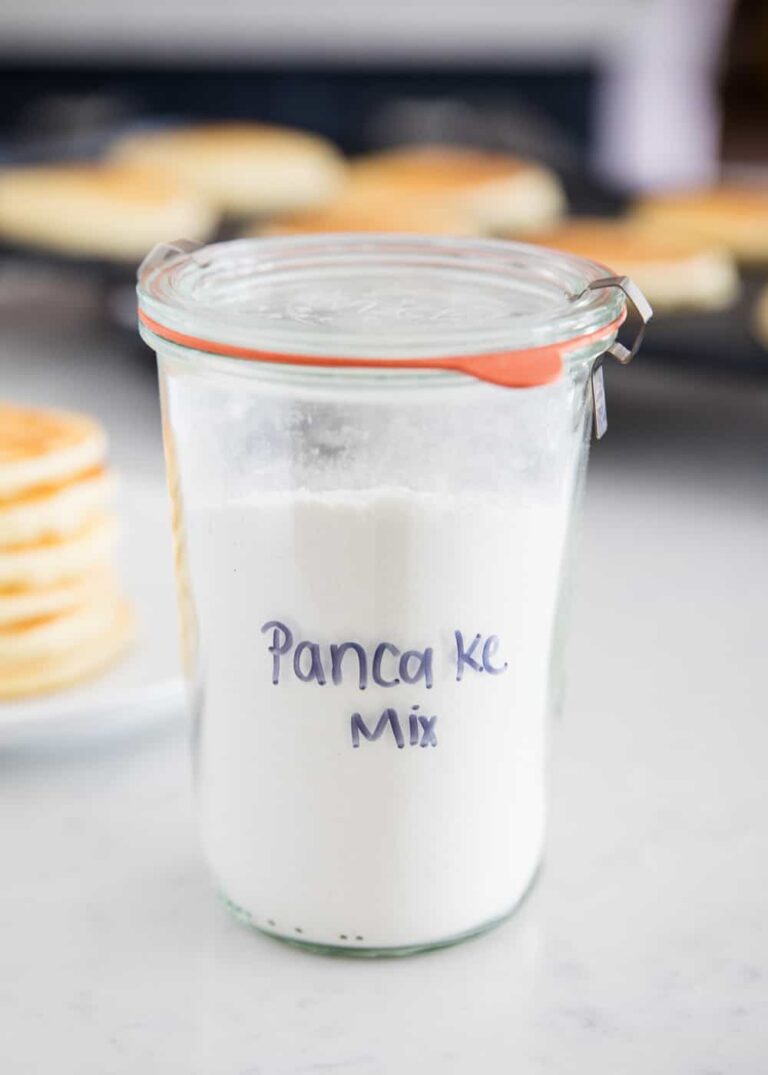 EASY 5-Ingredient Pancake Mix - I Heart Naptime
