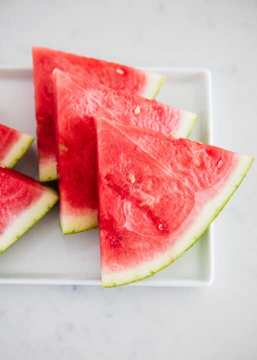 How to cut a watermelon into cubes ? 