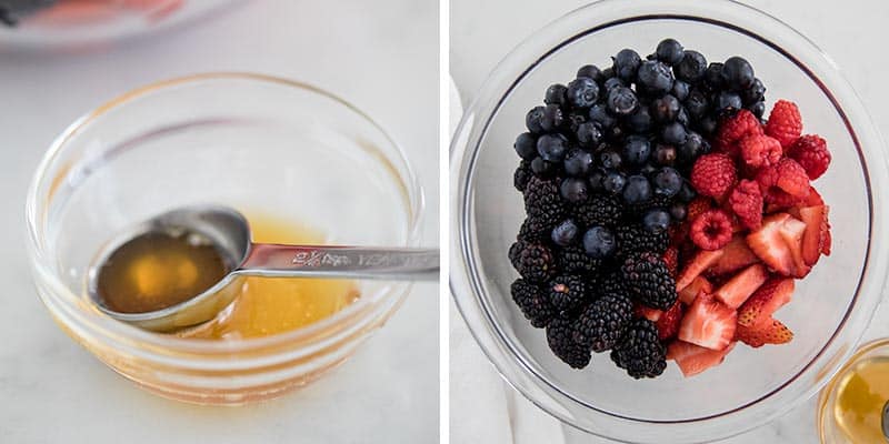 Berry salad ingredients.