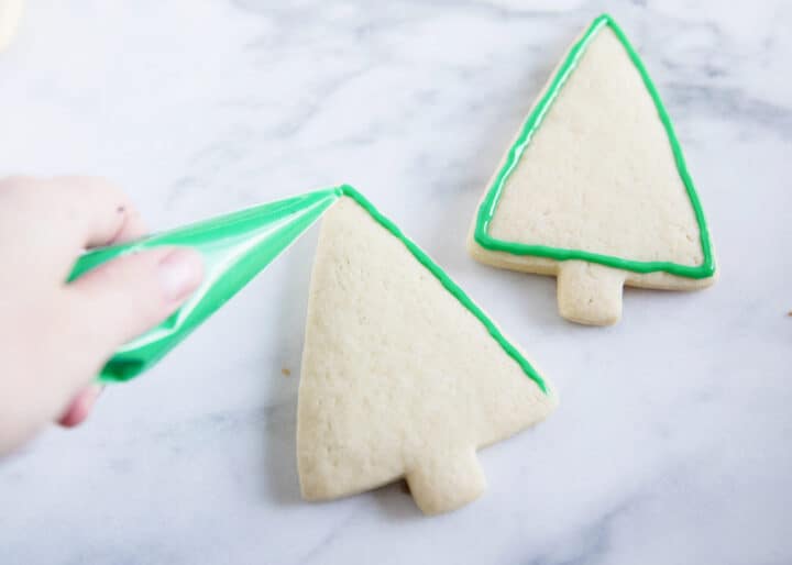 frosting christmas tree cookie