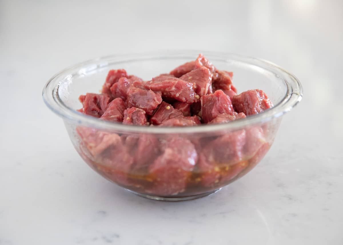 Steak taco marinade in a glass bowl.