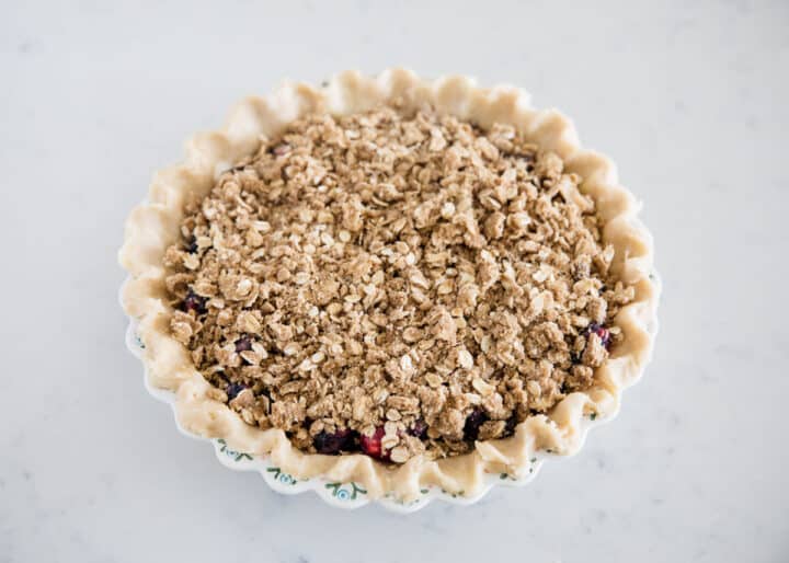pie with crumb topping