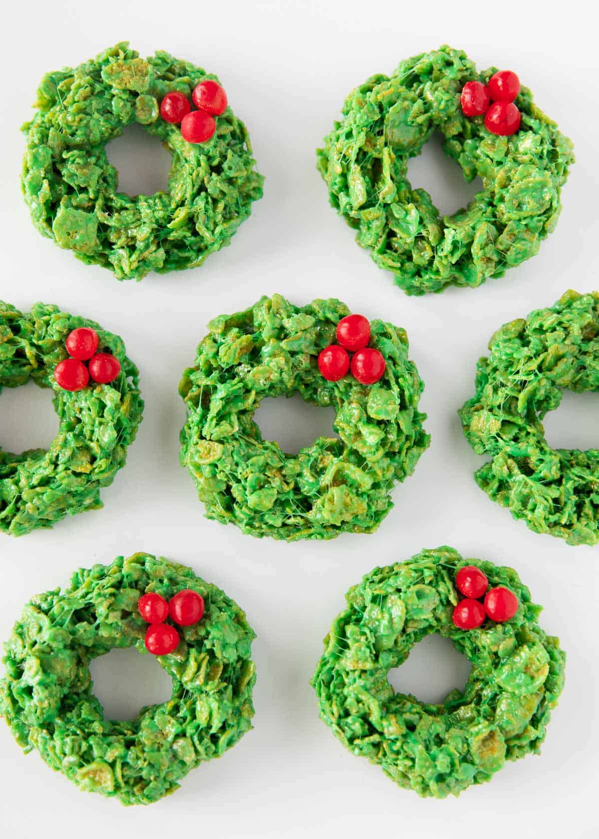 Cornflake wreaths on table.