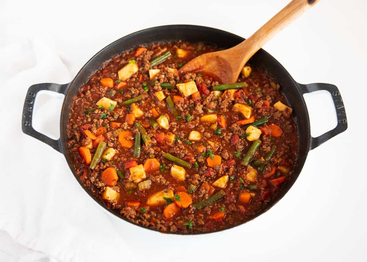 Hamburger soup in pan.