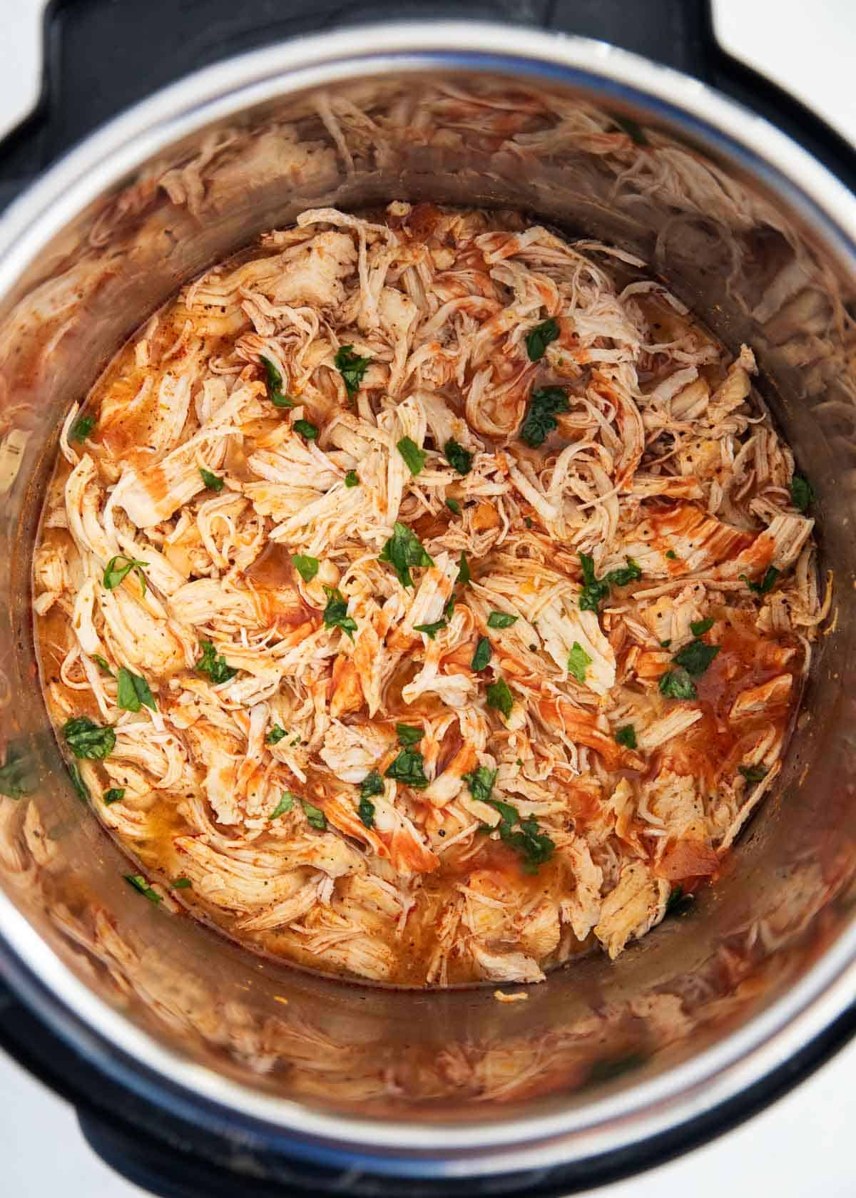 Buffalo chicken in insta pot.