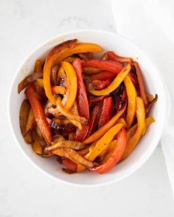 fajita veggies in white bowl