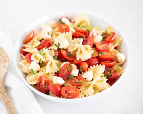 caprese pasta salad in bowl