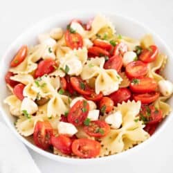 caprese pasta salad in bowl
