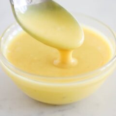 honey mustard sauce in bowl