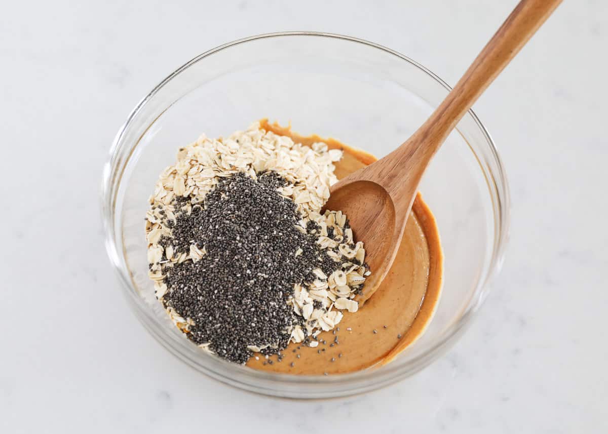 Peanut butter, oats and chia seeds in bowl.