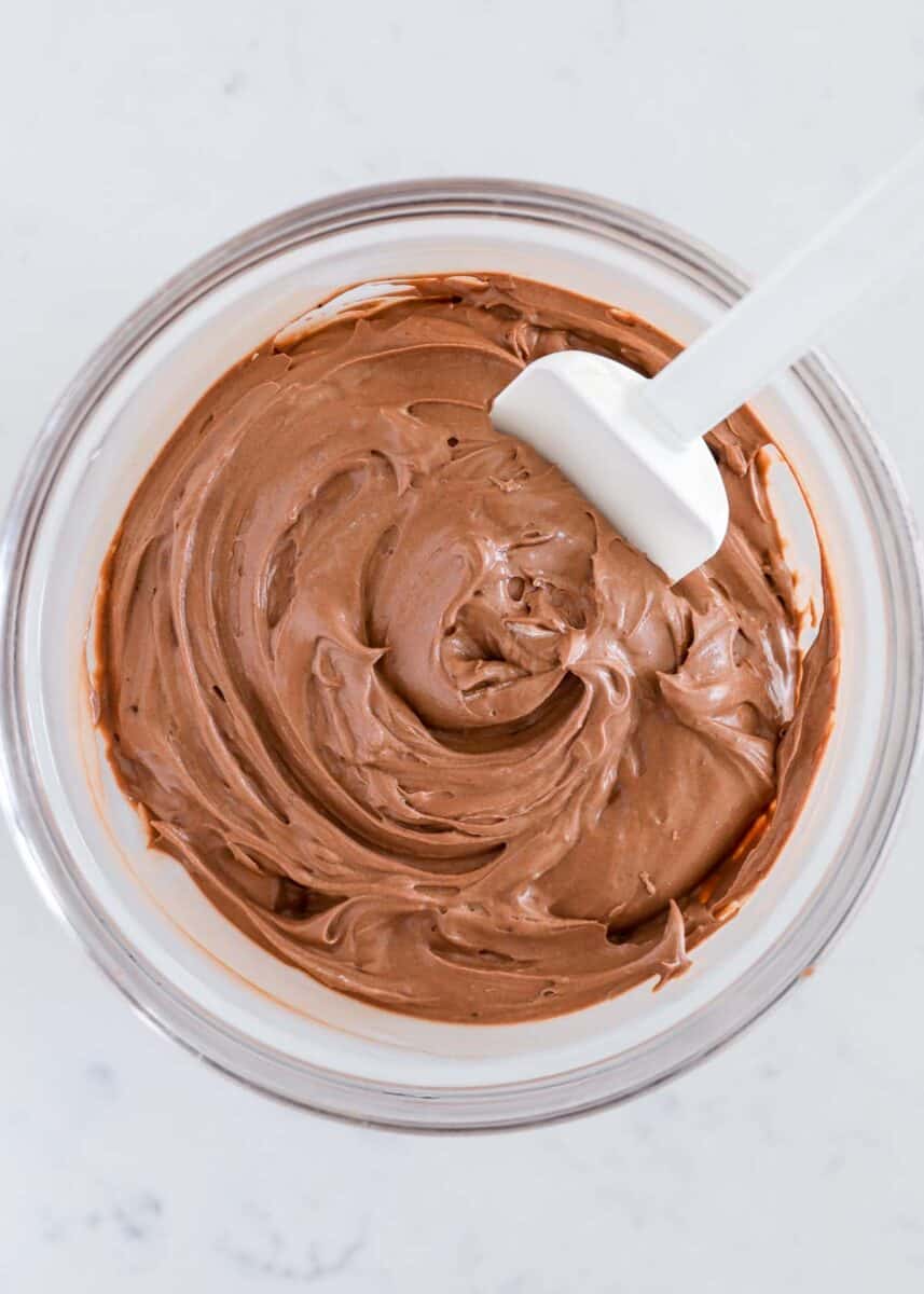 chocolate pudding in glass bowl