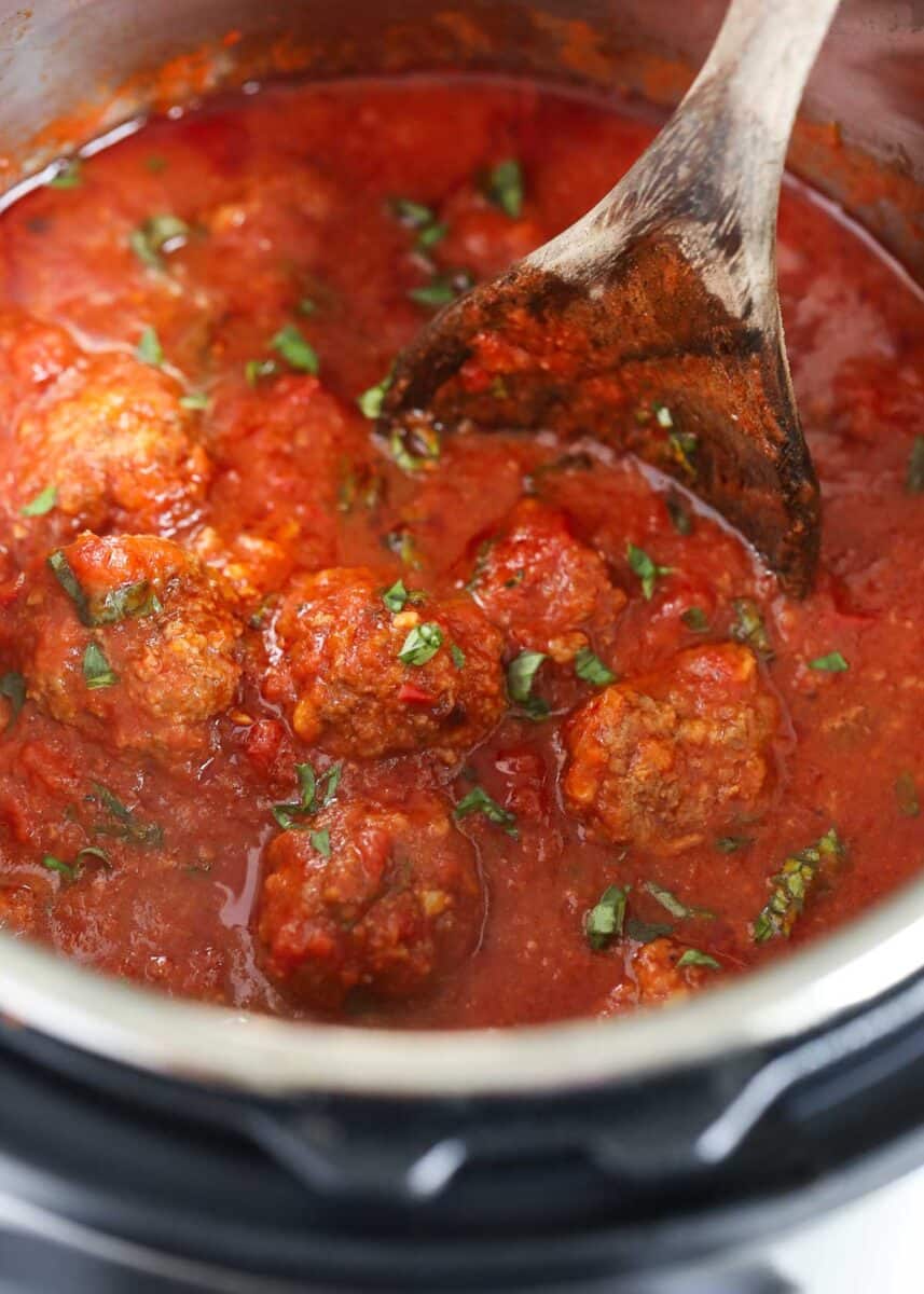 meatballs and marinara sauce in instant pot