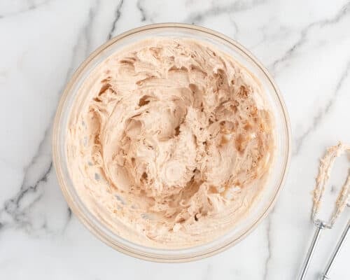 cinnamon buttercream in bowl