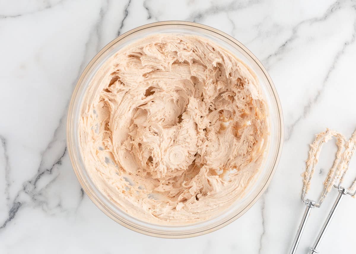 cinnamon buttercream in bowl