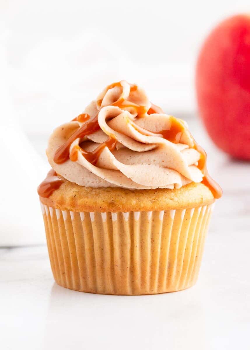 apple pie cupcake with caramel sauce on top