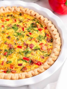 cooked breakfast pie