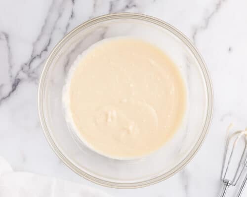 cheesecake filling in glass bowl