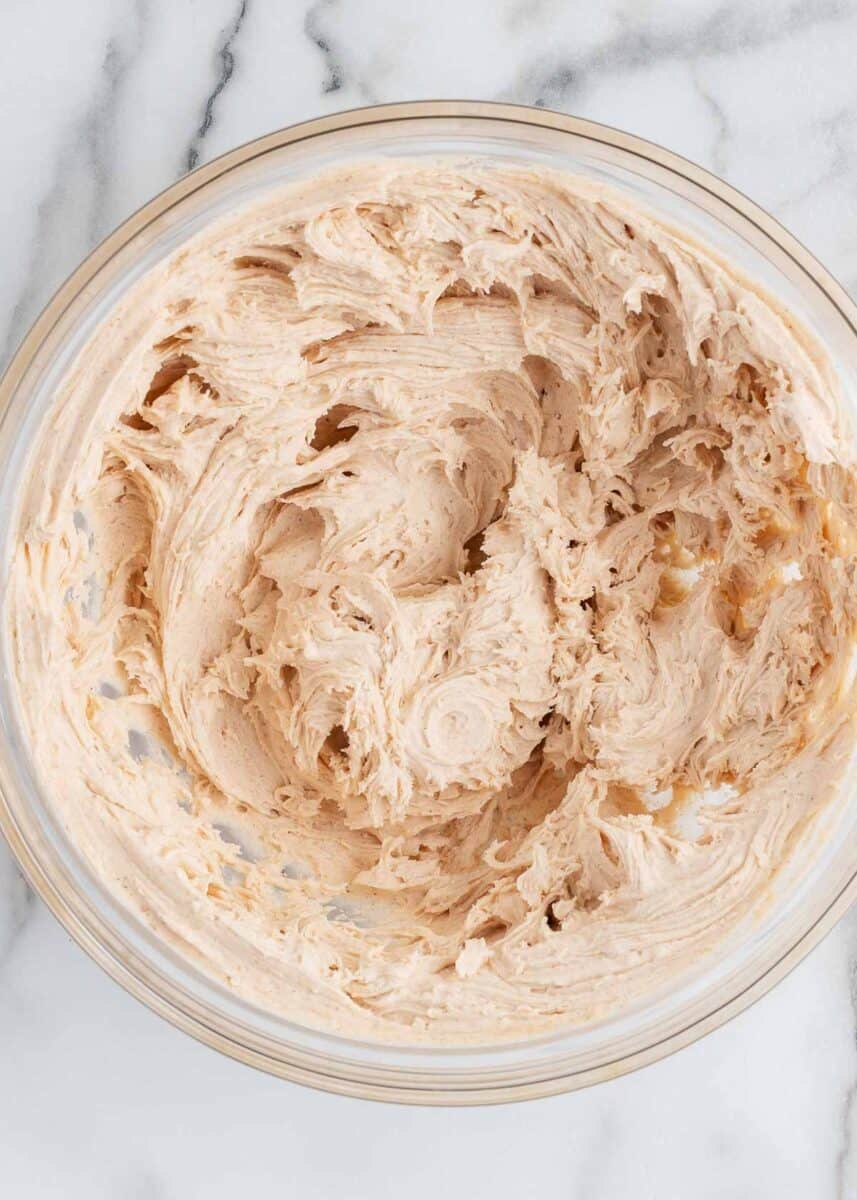 cinnamon buttercream in bowl