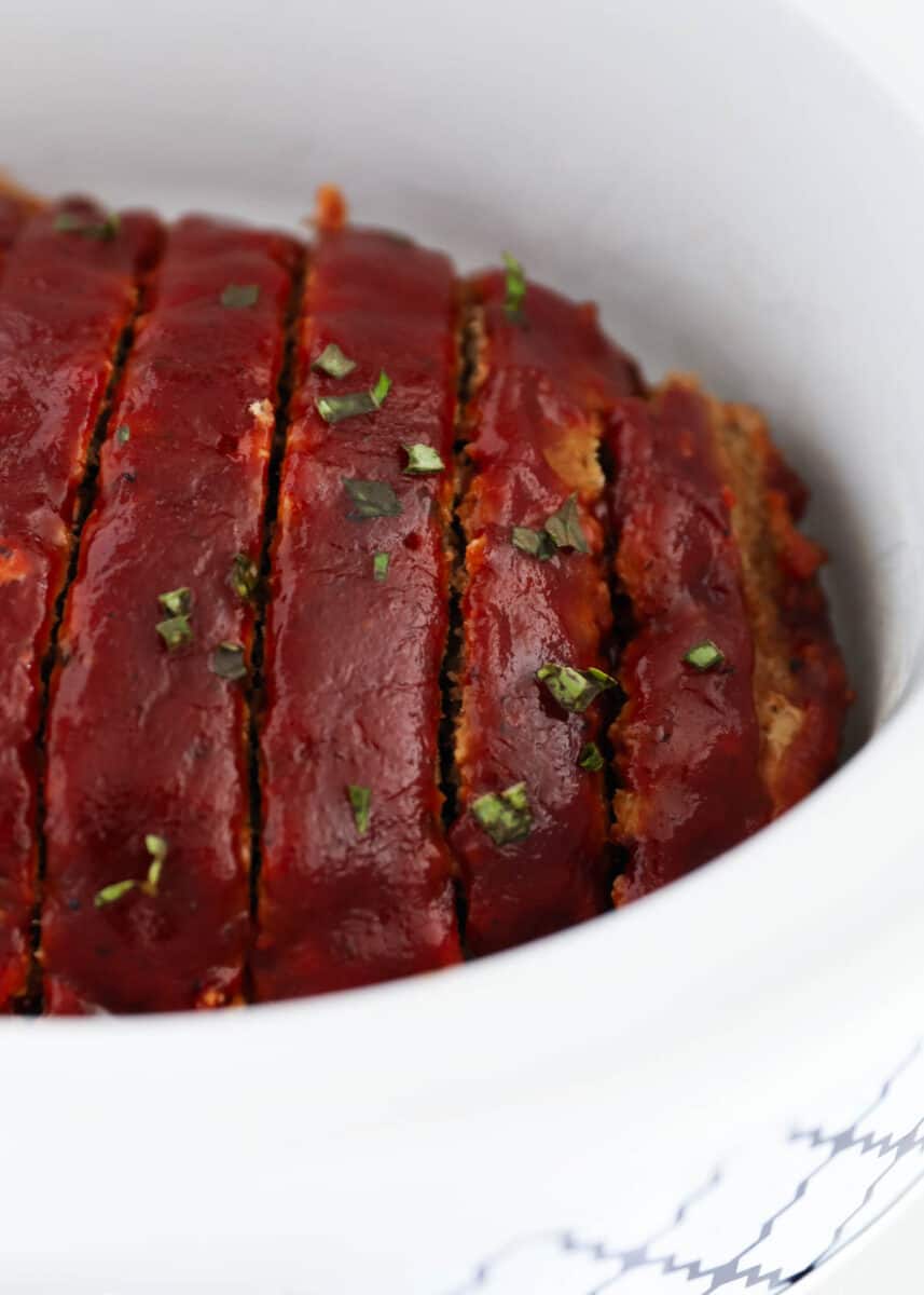 sliced meatloaf in crockpot