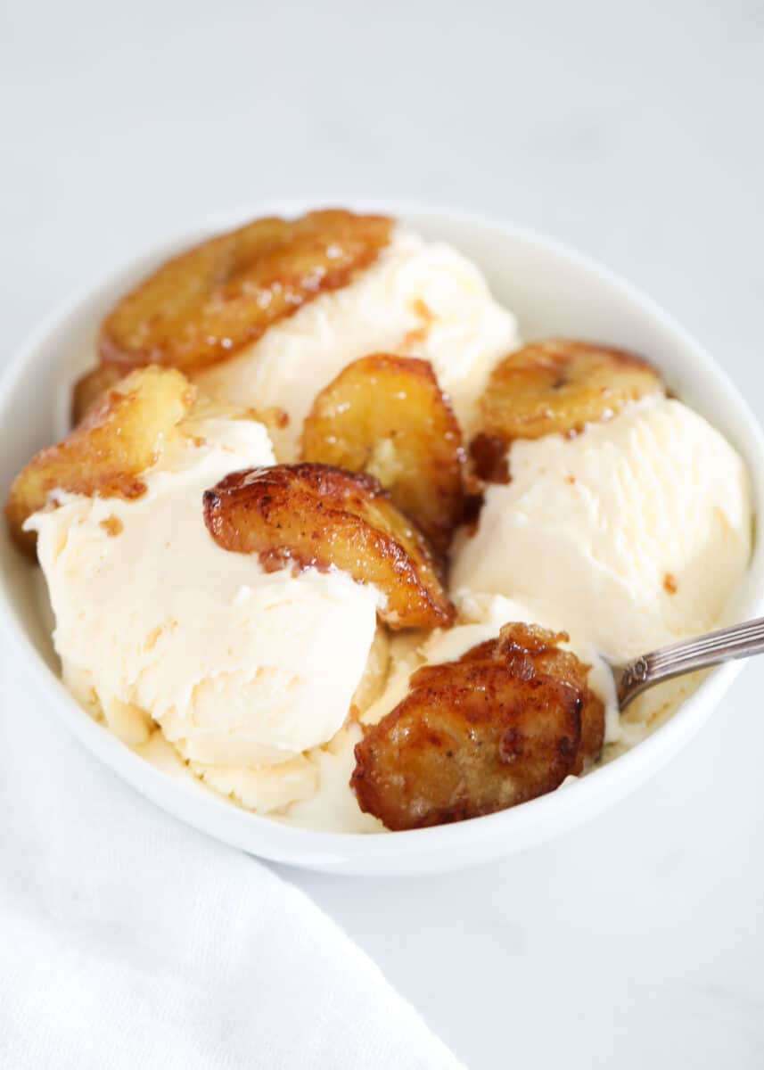 caramelized bananas in ice cream bowl