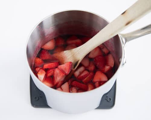 cooking strawberries in pot