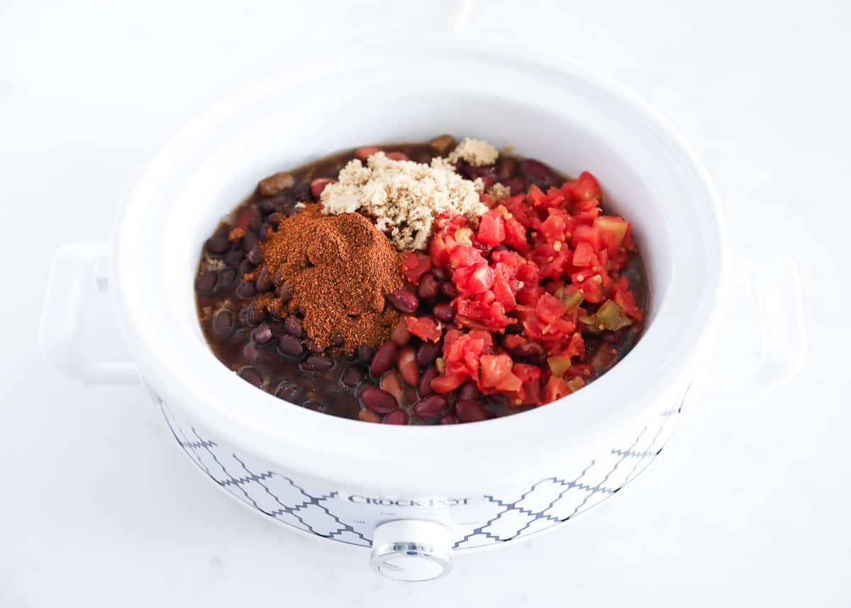 chili ingredients in crockpot